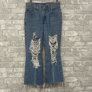 Vintage Levi’s 517 distressed (2002)